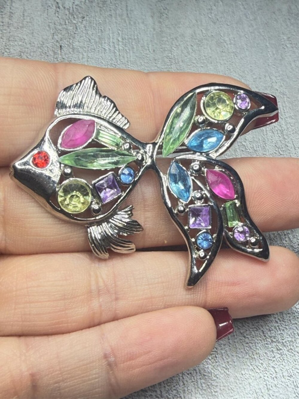 Angelfish Brooch Multicolor Rhinestones Silver Tone Vintage